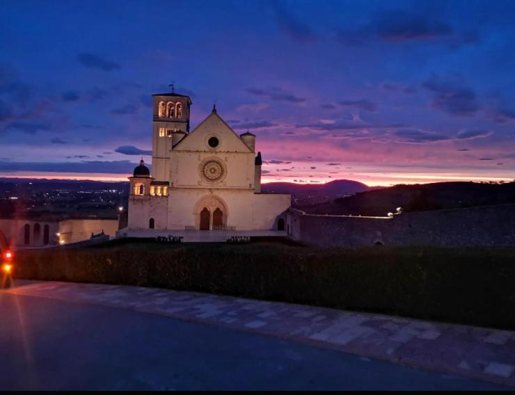 Le Dimore Arcangelo Maria Ассизи Экстерьер фото